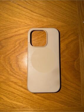 PopSocket Beige iPhone 15 Pro MagSafe Case